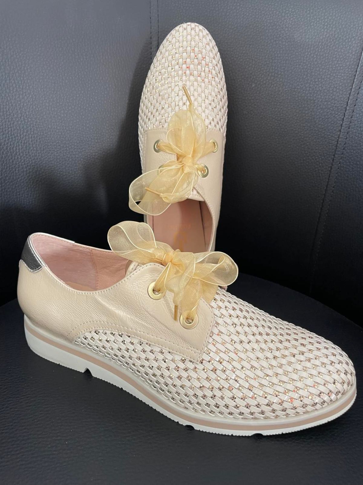 Derbies Fugitive Hibon